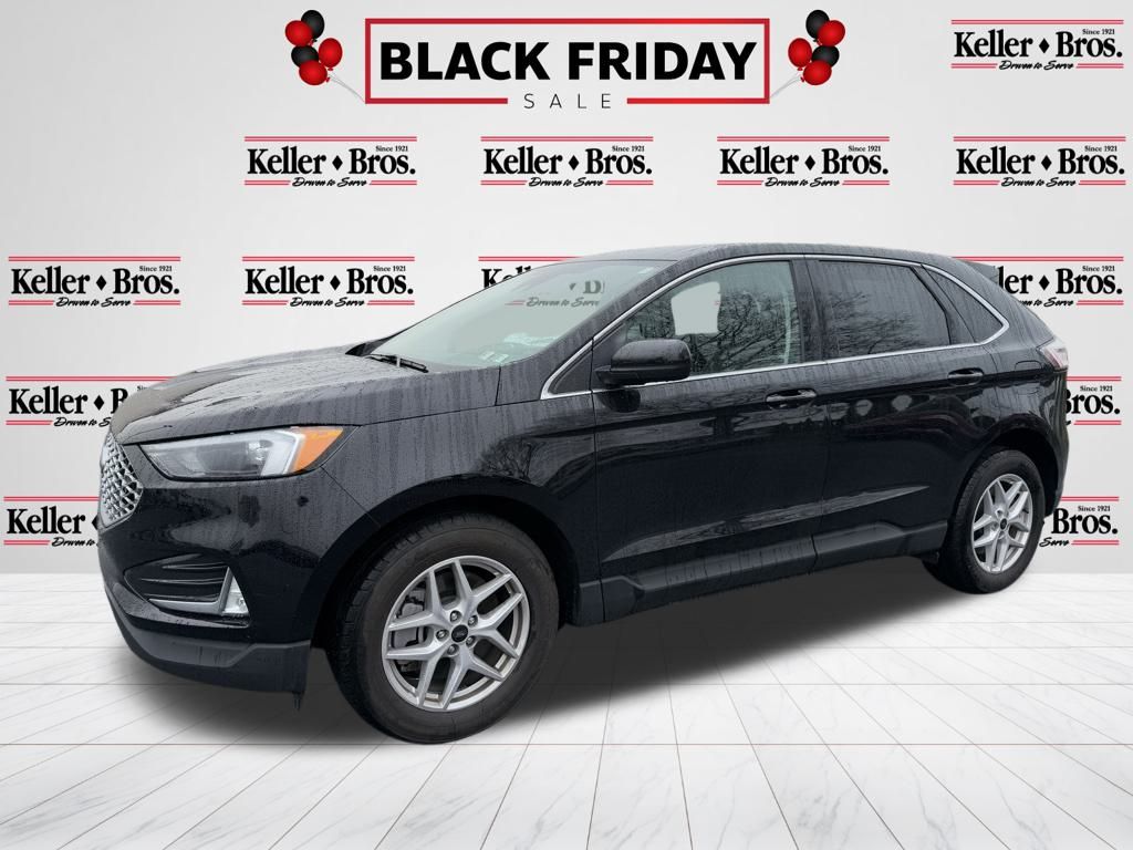 2023 Ford Edge SEL photo 3