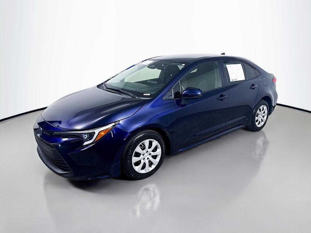 2023 Toyota Corolla Hybrid LE photo 3