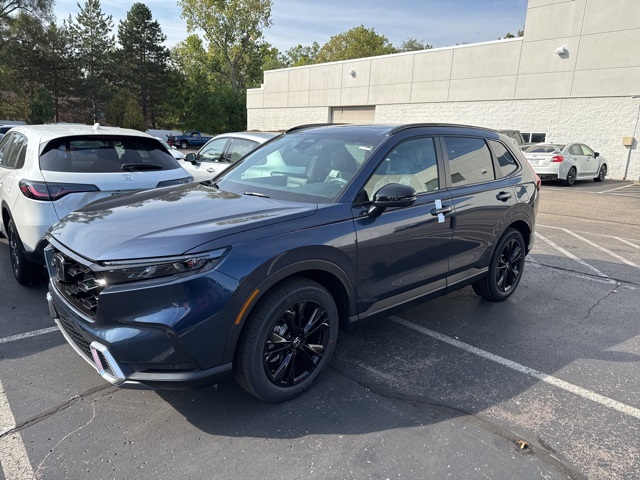 2026 Honda CR-V Hybrid Sport Touring photo 3