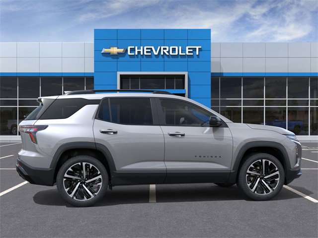 2026 Chevrolet Equinox RS photo 3