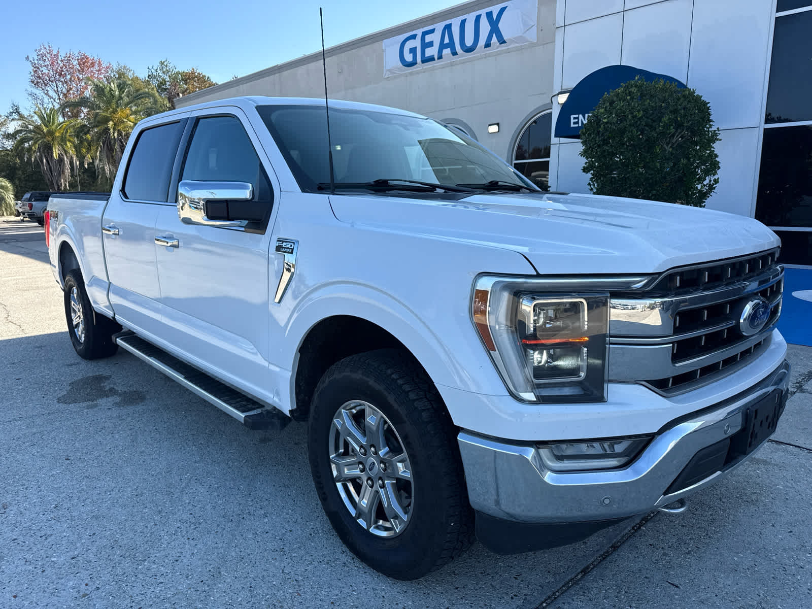 2022 Ford F-150 XL's photo