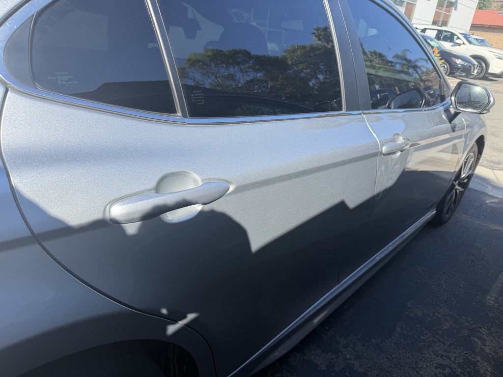 2023 Toyota Camry SE photo 7