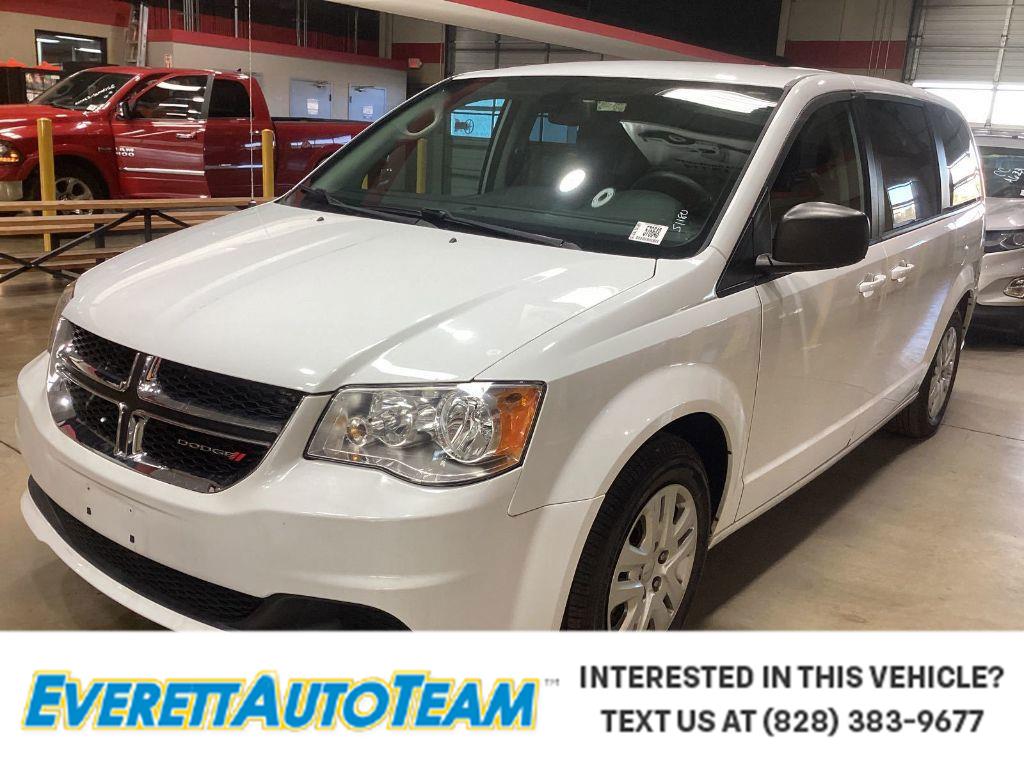 2018 Dodge Grand Caravan SE's photo