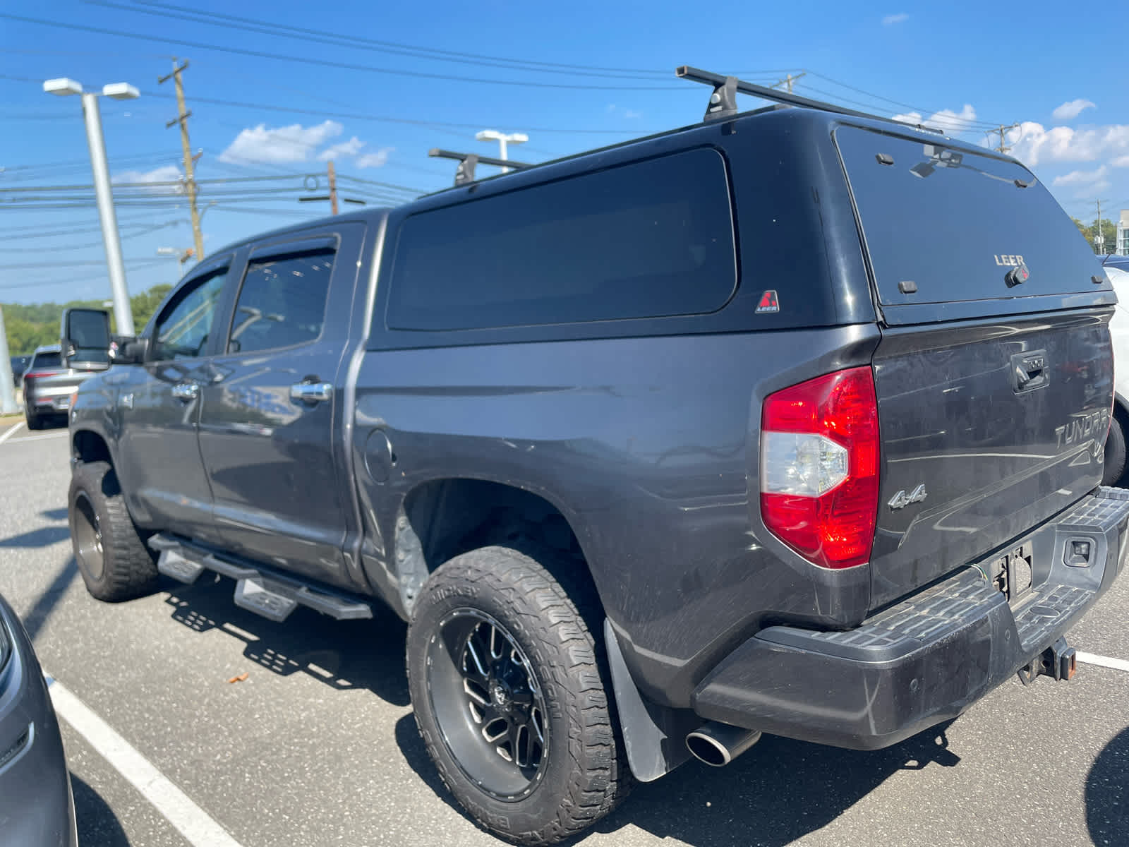 2017 Toyota Tundra Platinum CrewMax photo 6
