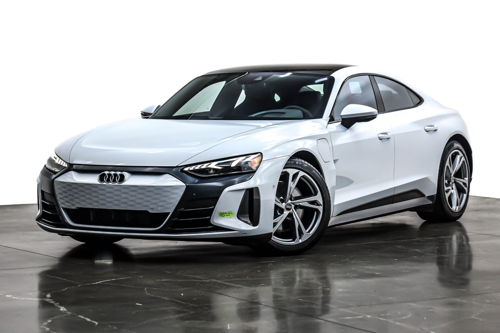 2023 Audi e-tron GT Prestige's photo