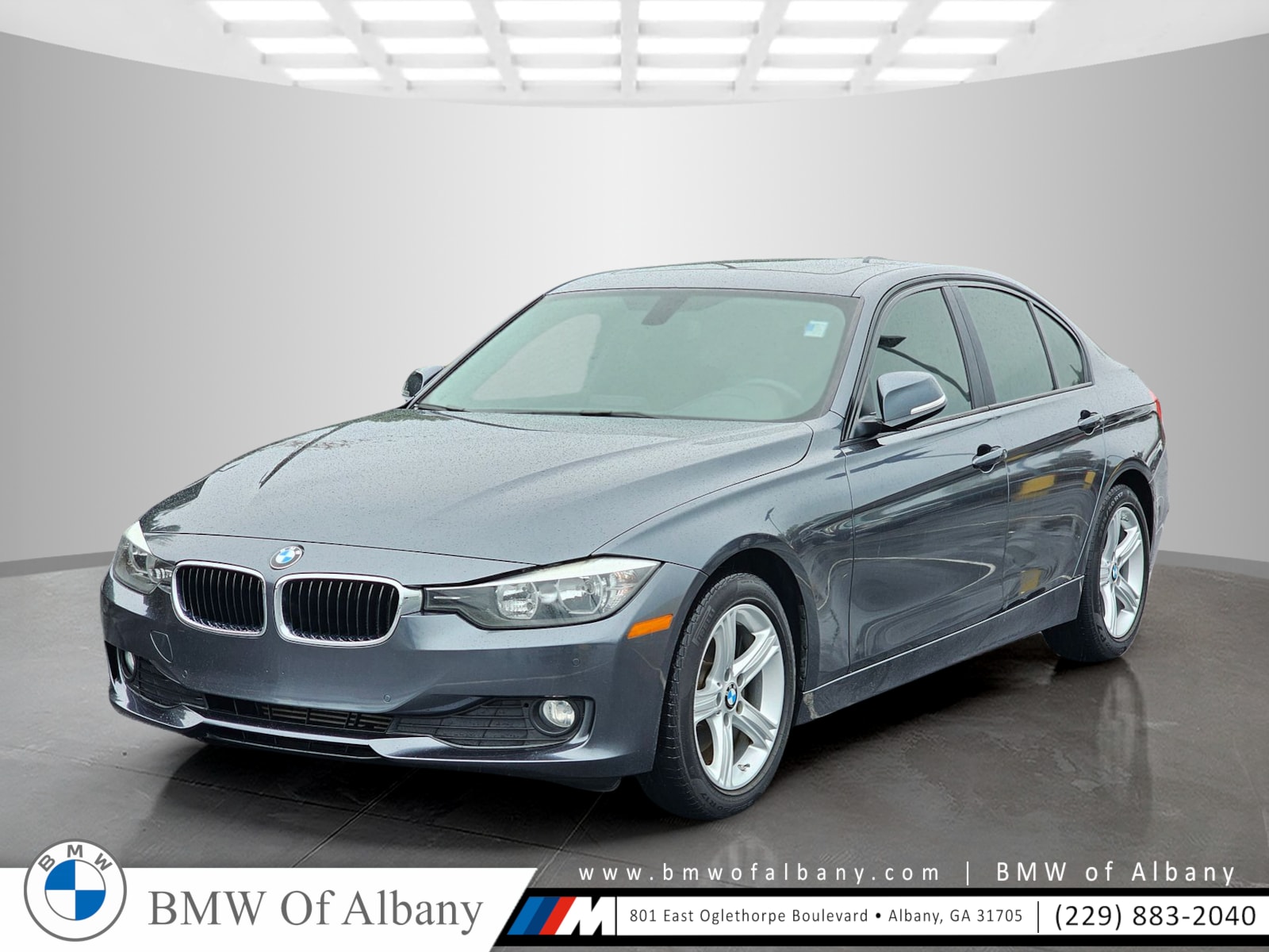 2015 BMW 3 Series 320i's photo