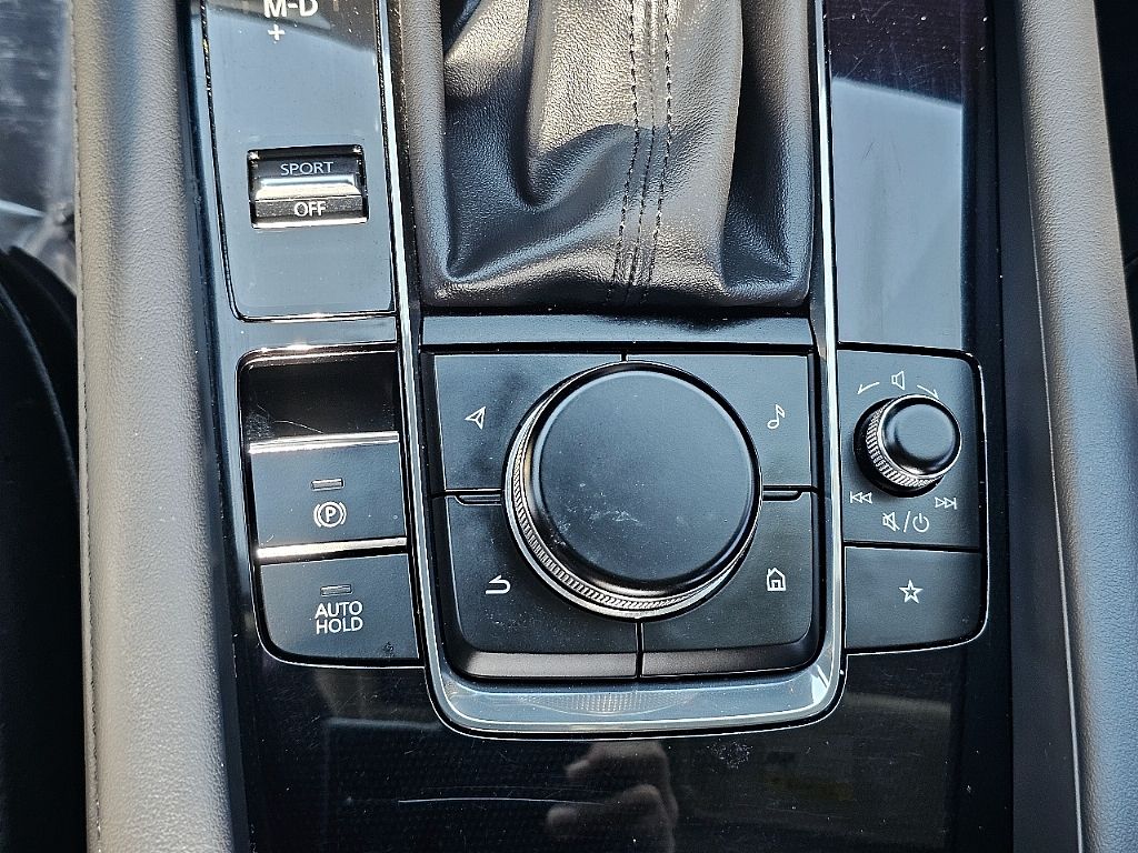 2021 Mazda Mazda3 Premium Plus photo 27