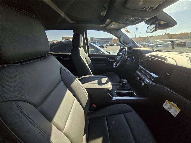 2025 Gmc Sierra 1500 SLT photo 3