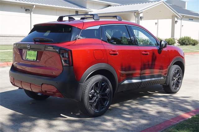 2026 Nissan Kicks SR photo 4