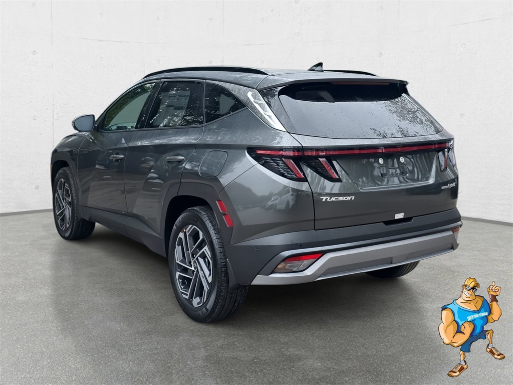 2026 Hyundai Tucson Hybrid Limited photo 4