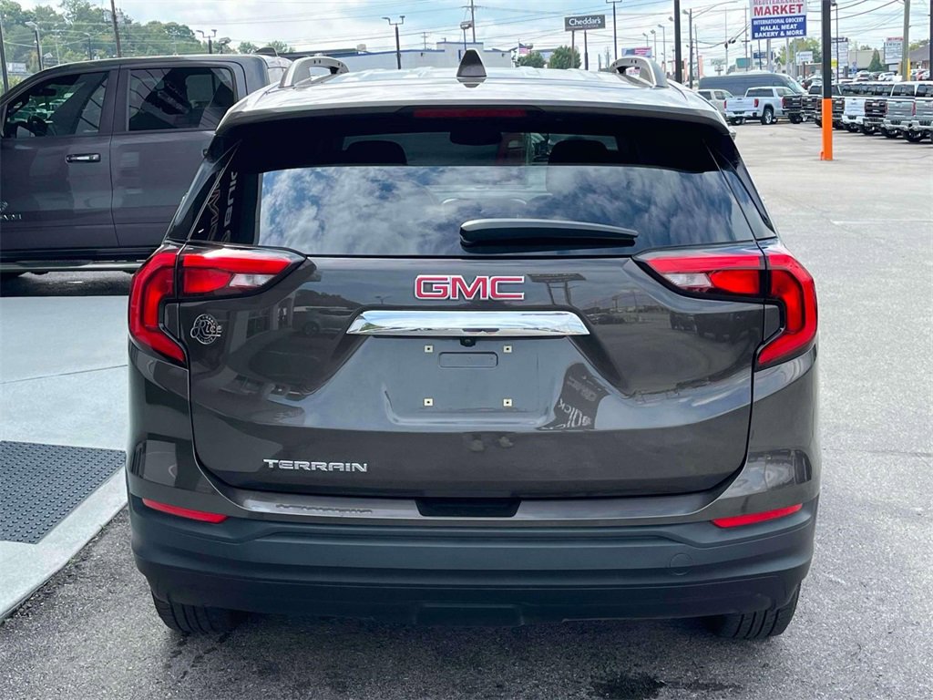 2020 Gmc Terrain SLE photo 3