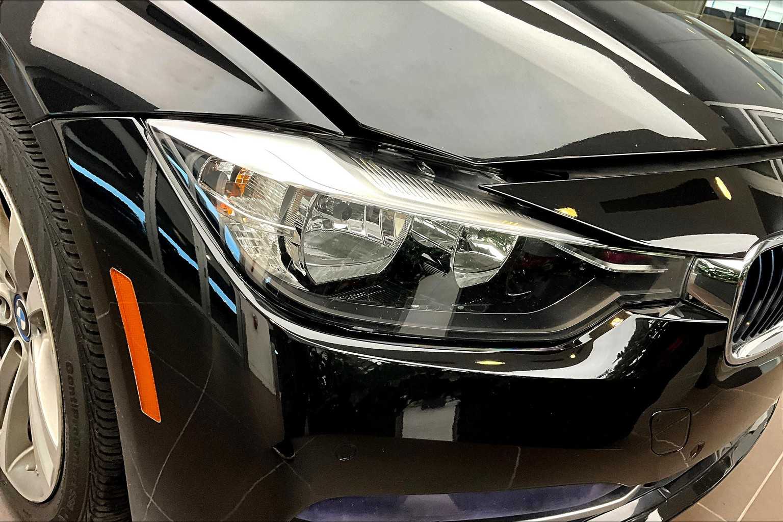 2017 Bmw 330e 3-Series photo 23