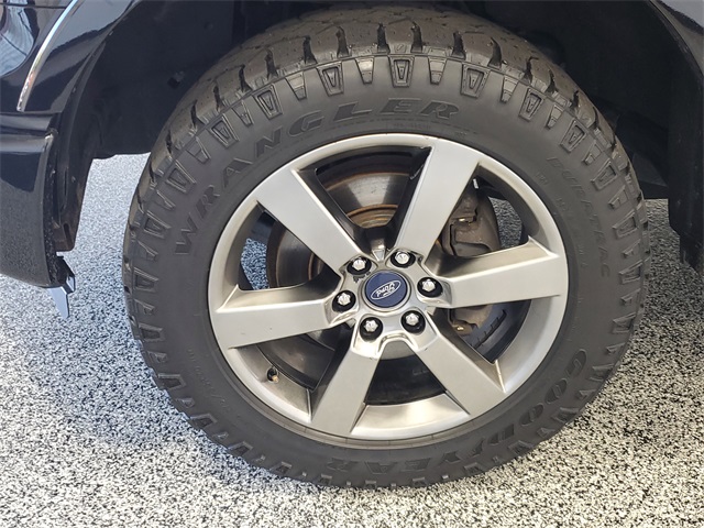 2016 Ford F-150 XLT photo 3