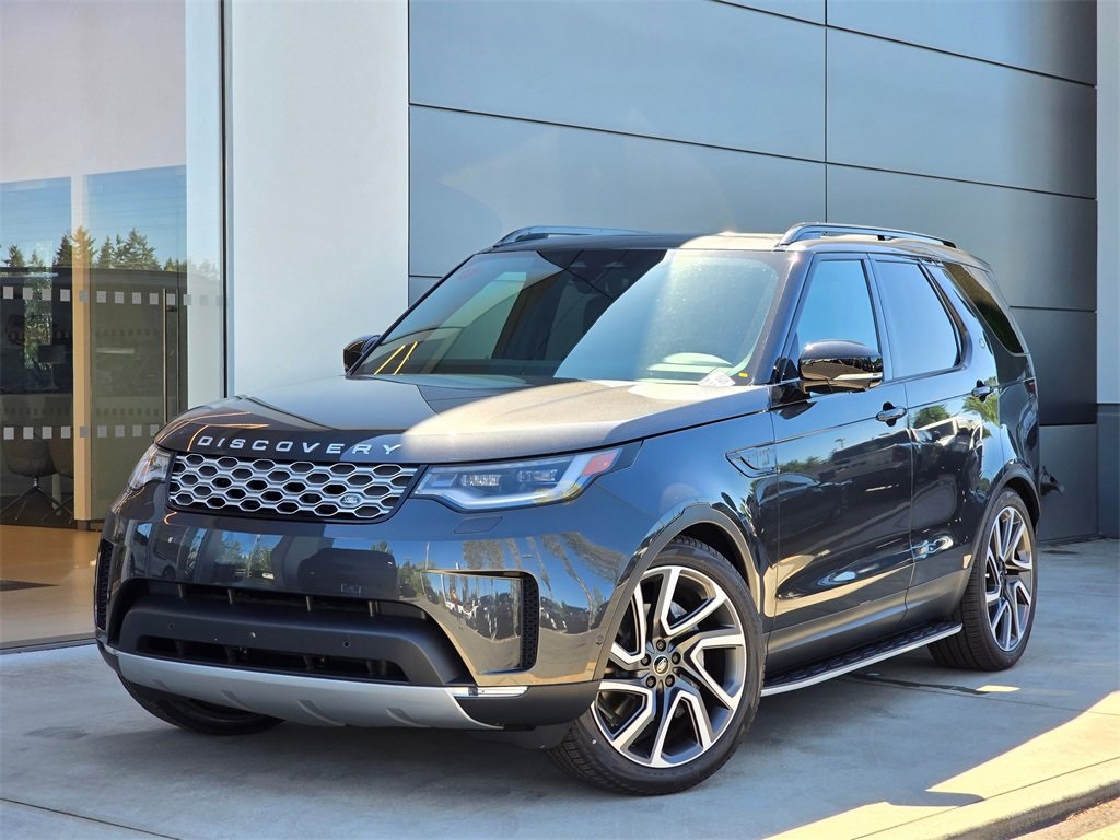 2025 Land Rover Discovery S's photo