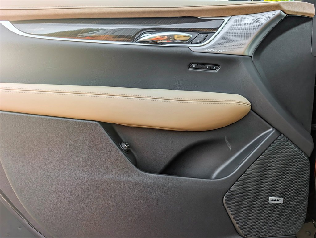 2025 Cadillac XT6 Sport photo 10