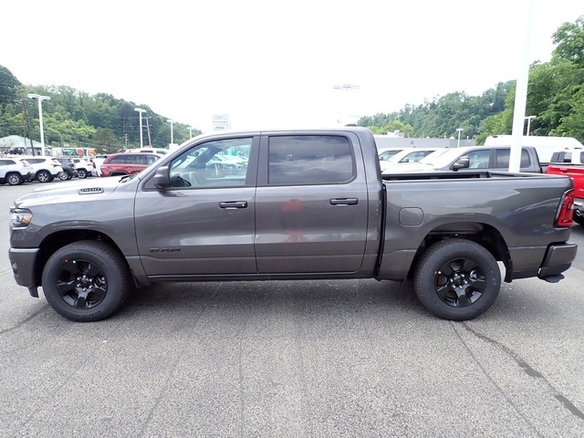 2025 Ram 1500 Tradesman photo 2