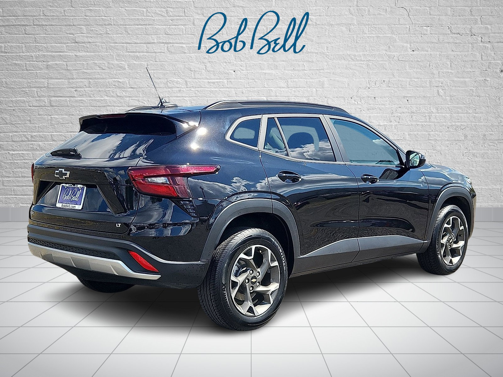 2025 Chevrolet Trax LT photo 6