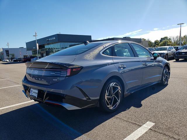 2026 Hyundai Sonata SEL Sport photo 4