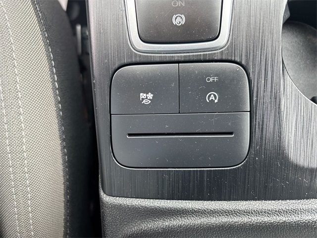 2021 Ford Escape SE photo 32