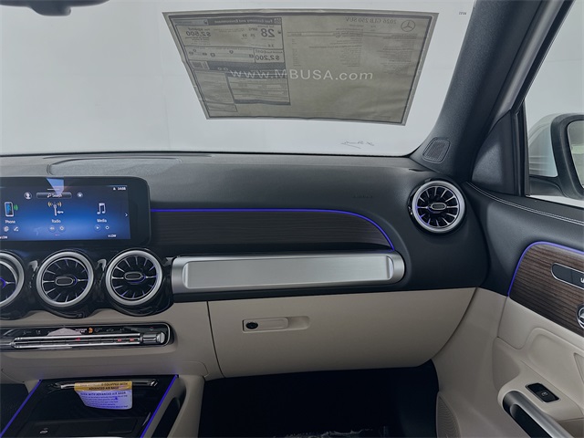 2026 Mercedes Benz GLB 250 photo 20