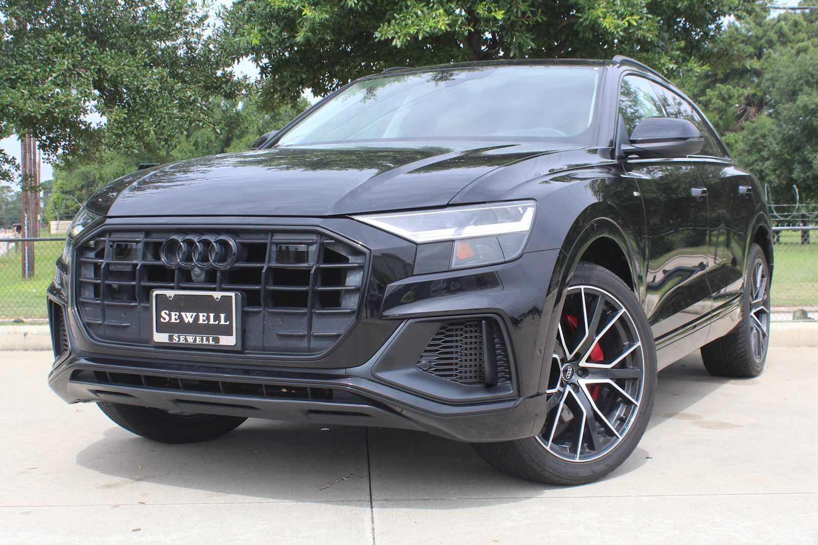 2019 Audi Q8 Premium Plus