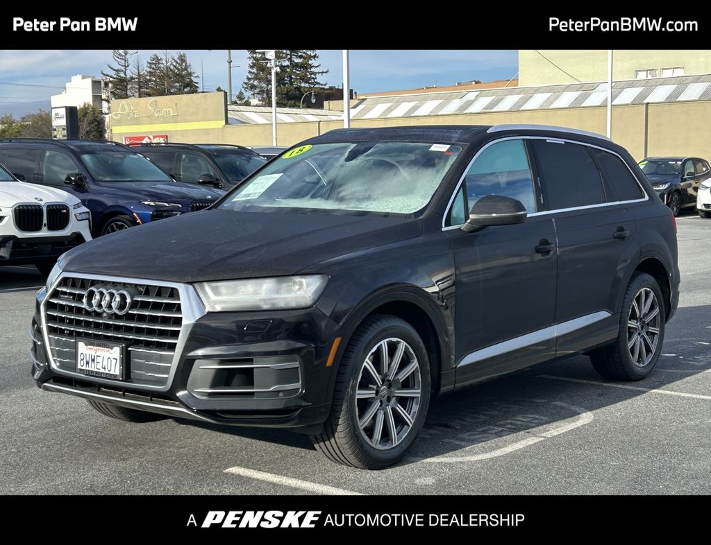2018 Audi Q7 Premium Plus's photo