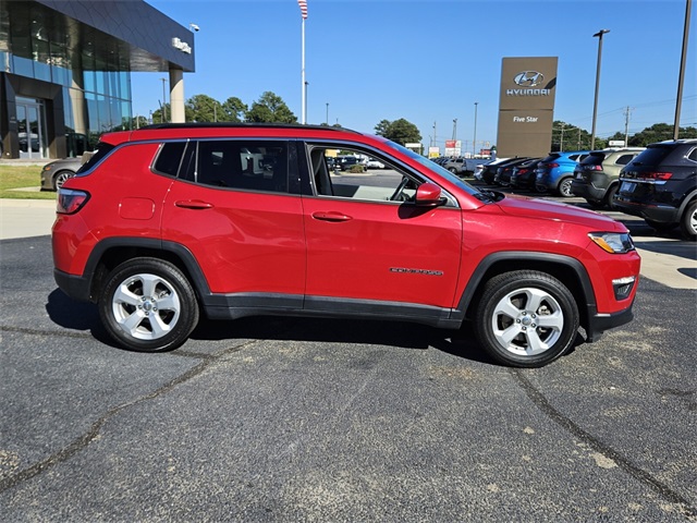 2019 Jeep Compass Latitude photo 13