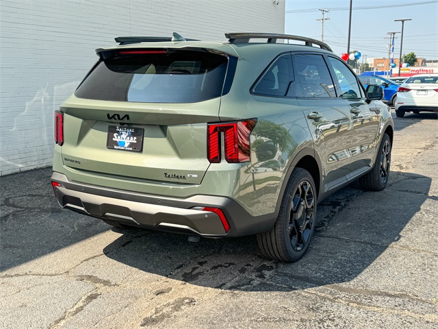 2025 Kia Sorento X-Line SX photo 3