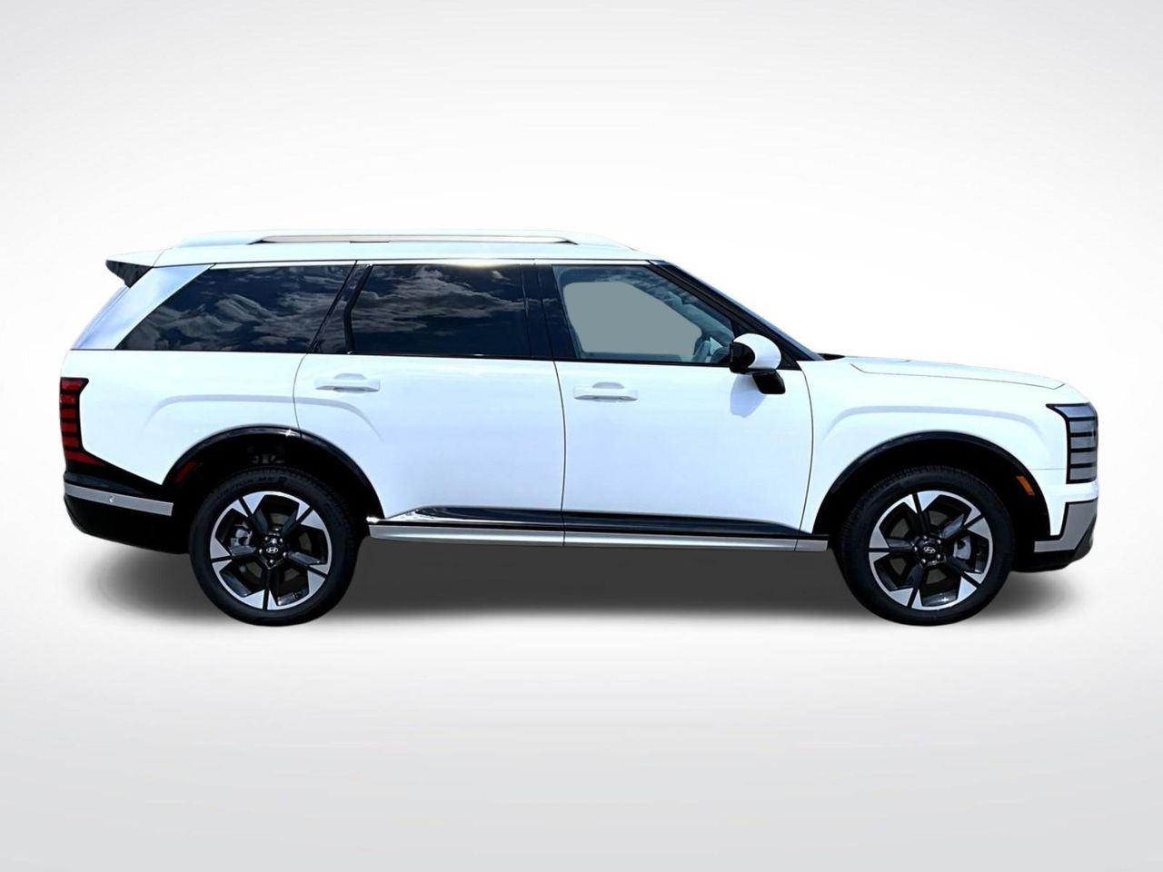 2026 Hyundai Palisade Limited photo 2