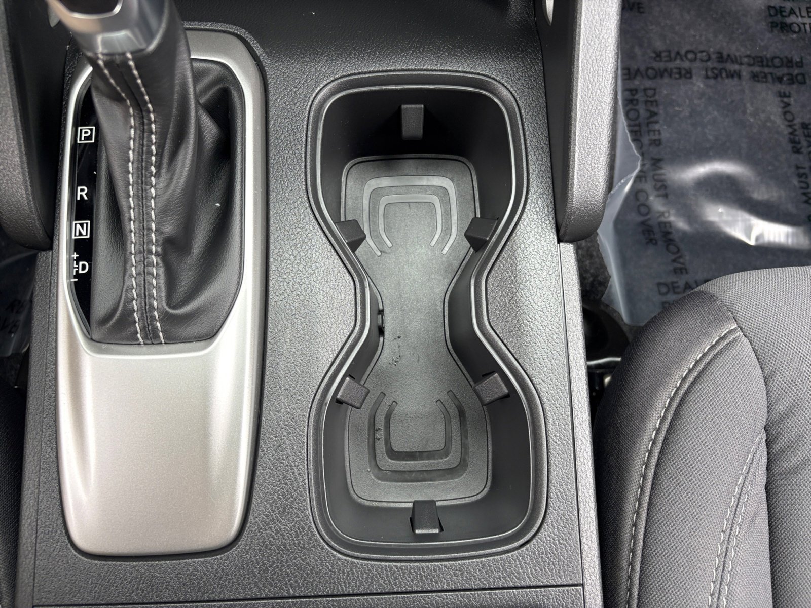 2024 Nissan Frontier SV photo 25