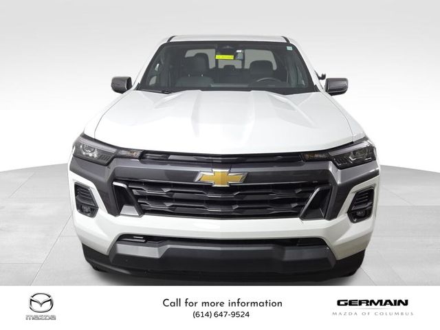 2024 Chevrolet Colorado LT photo 2