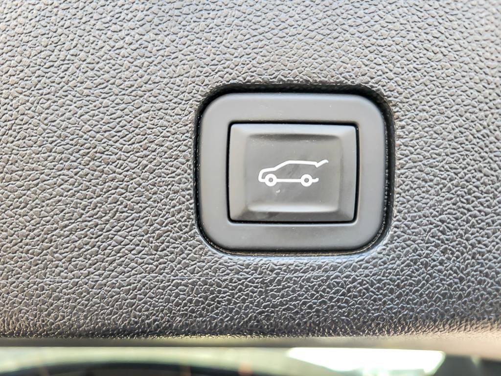 2025 CADILLAC XT6 - Image 22