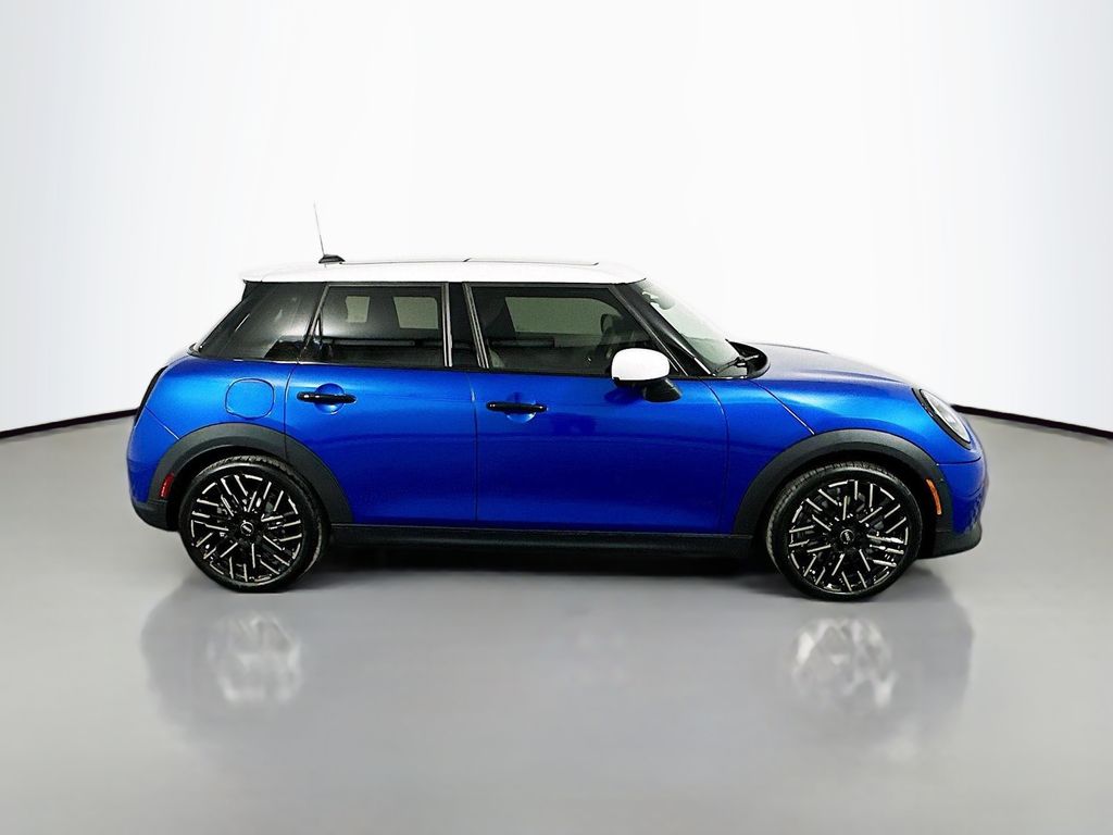 2025 Mini Cooper S photo 4