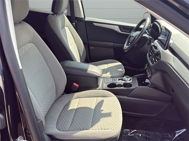 2022 Ford Escape SE photo 24