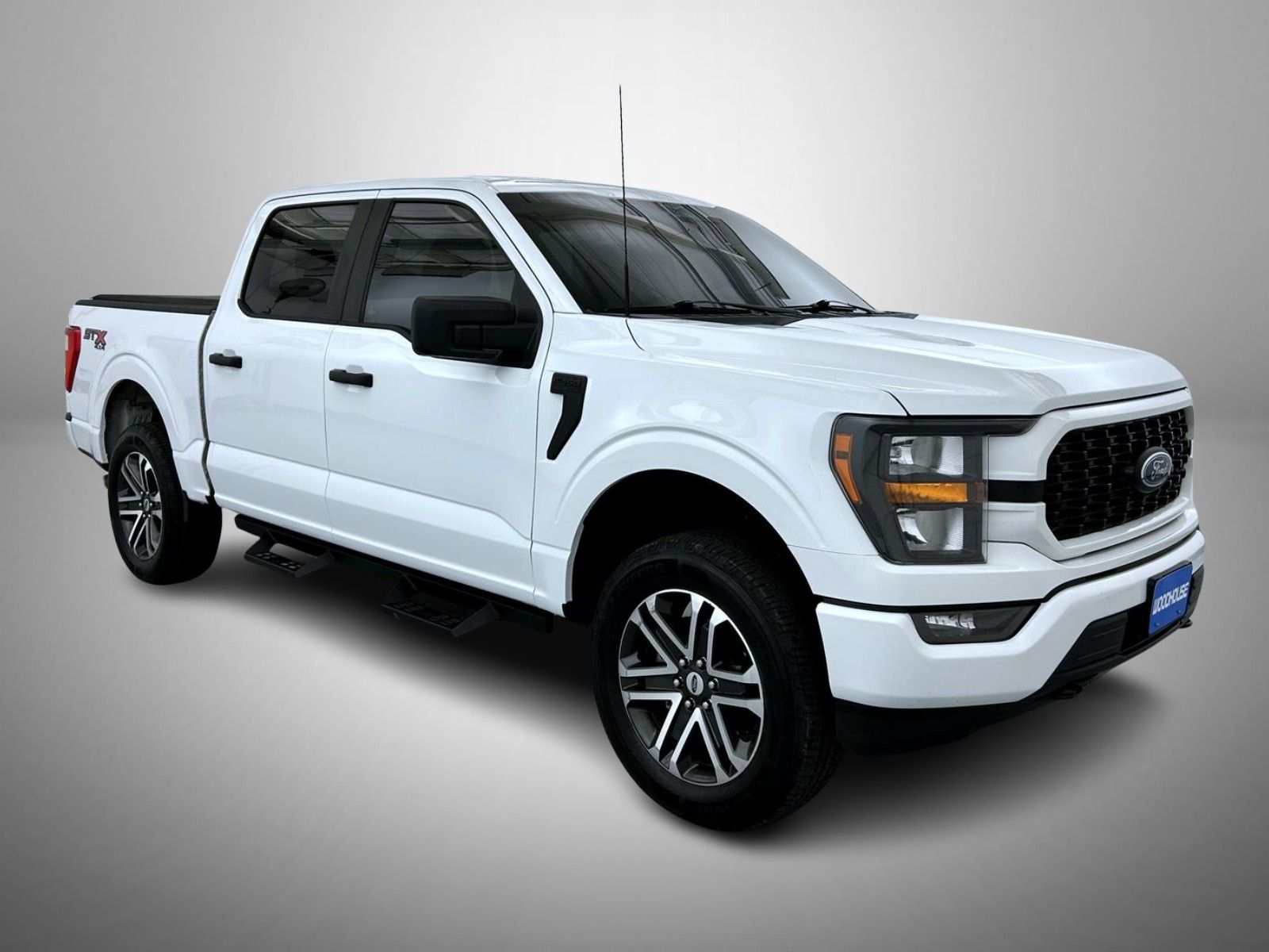 2023 Ford F-150 XL photo 3