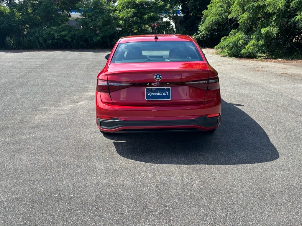 2025 Volkswagen Jetta Sport photo 2