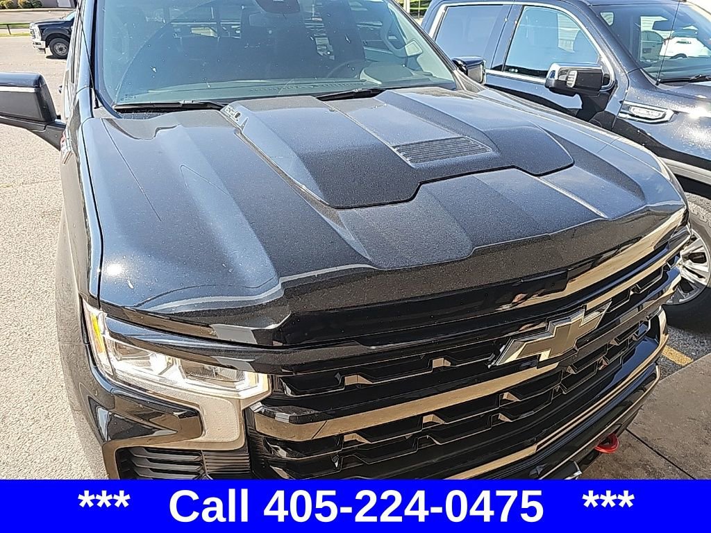 2025 Chevrolet Silverado 1500 LT Trail Boss photo 3