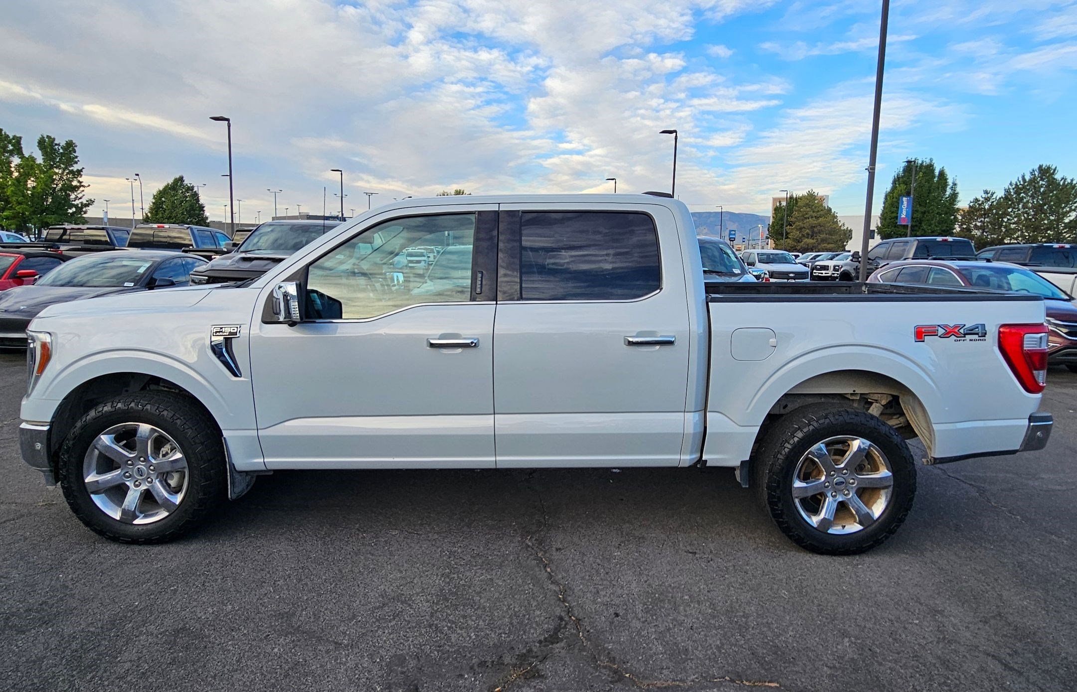 2022 Ford F-150 Lariat photo 6