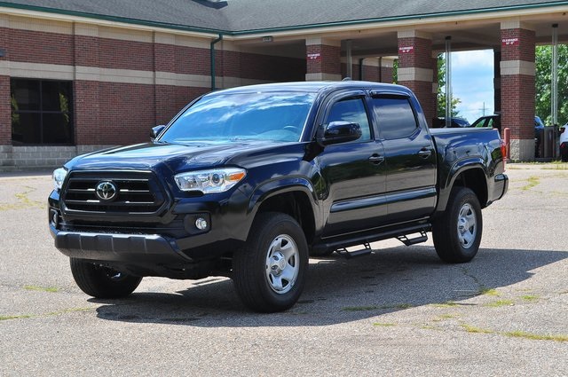 2023 Toyota Tacoma SR 4x4 Double Cab photo 7