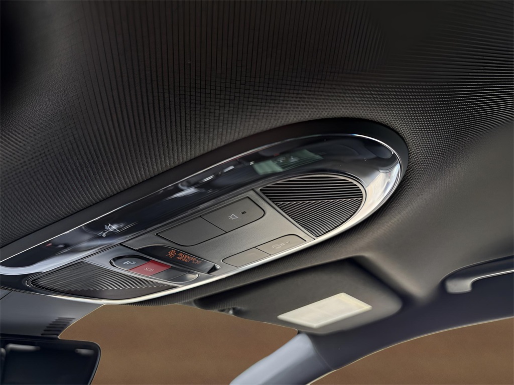 2025 Hyundai Ioniq 5 SEL photo 4