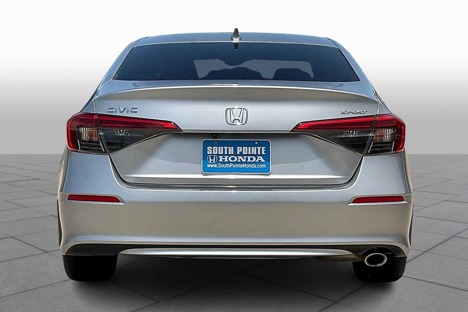 2024 Honda Civic Sport photo 4