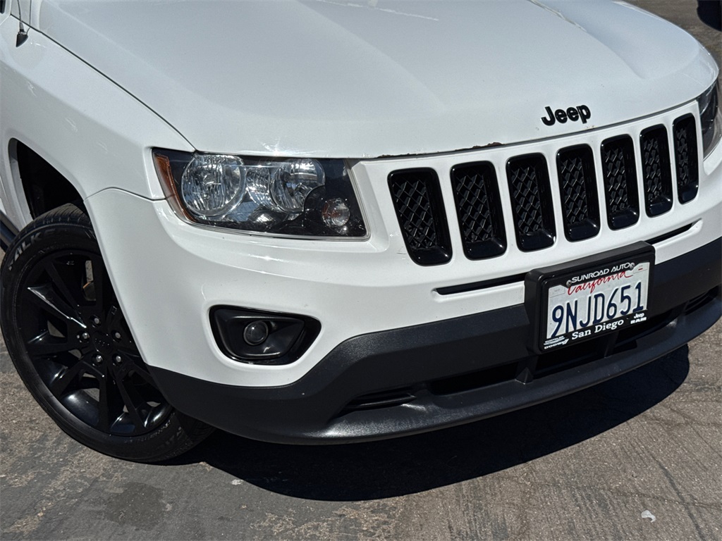 2015 Jeep Compass Altitude photo 3