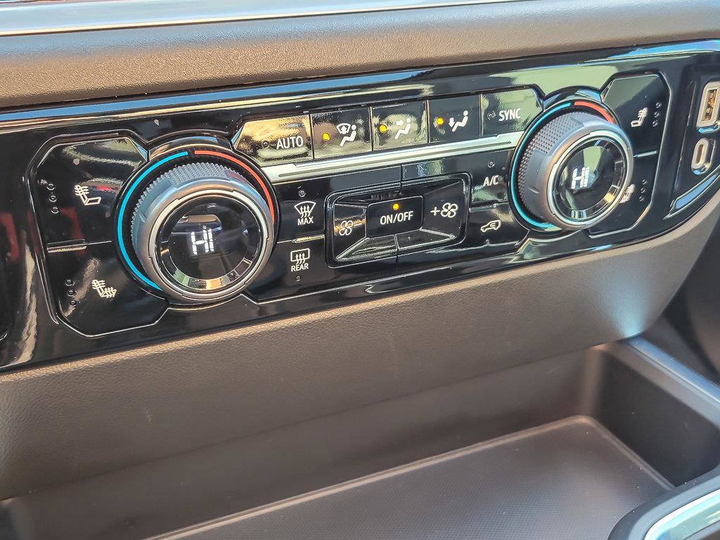 2022 CHEVROLET SILVERADO - Image 22