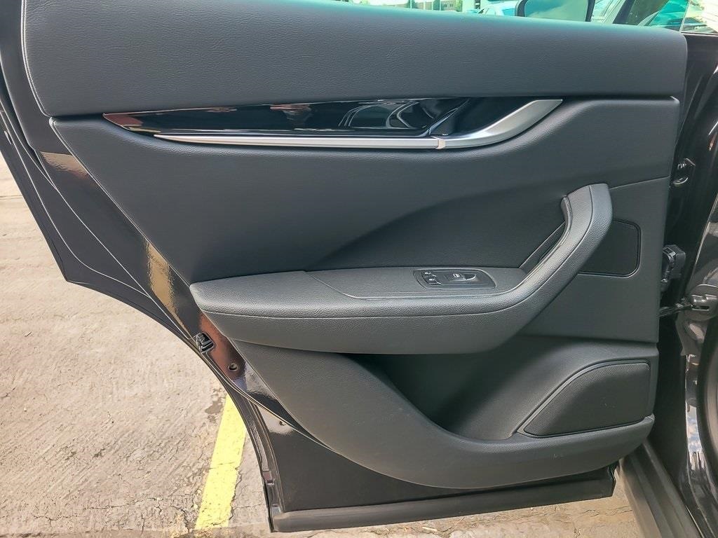 2022 Maserati Levante GT photo 18