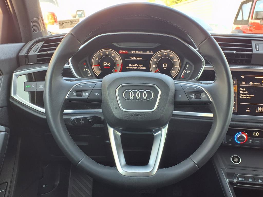 2024 Audi Q3 S line Premium Plus photo 8
