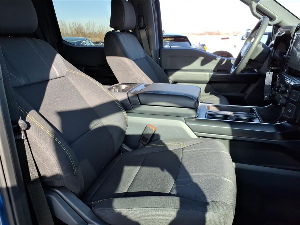 2025 FORD F-150 - Image 36