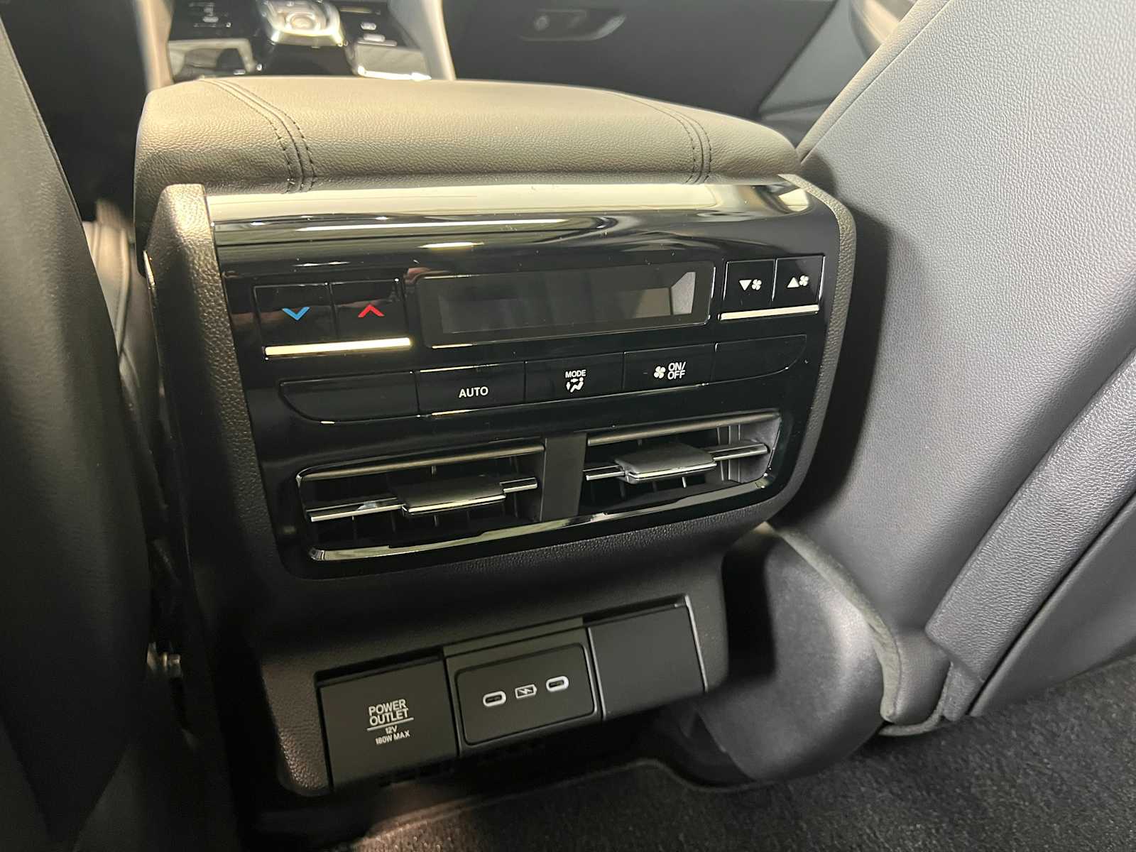 2026 Acura MDX SH-AWD photo 25