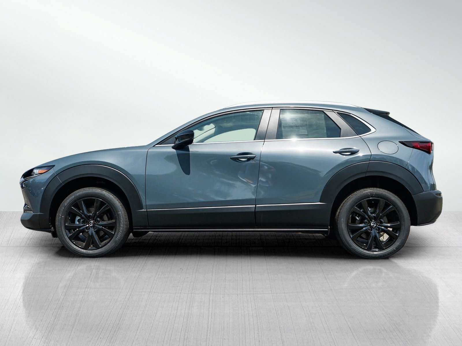 2025 Mazda CX-30 2.5 S Carbon photo 3