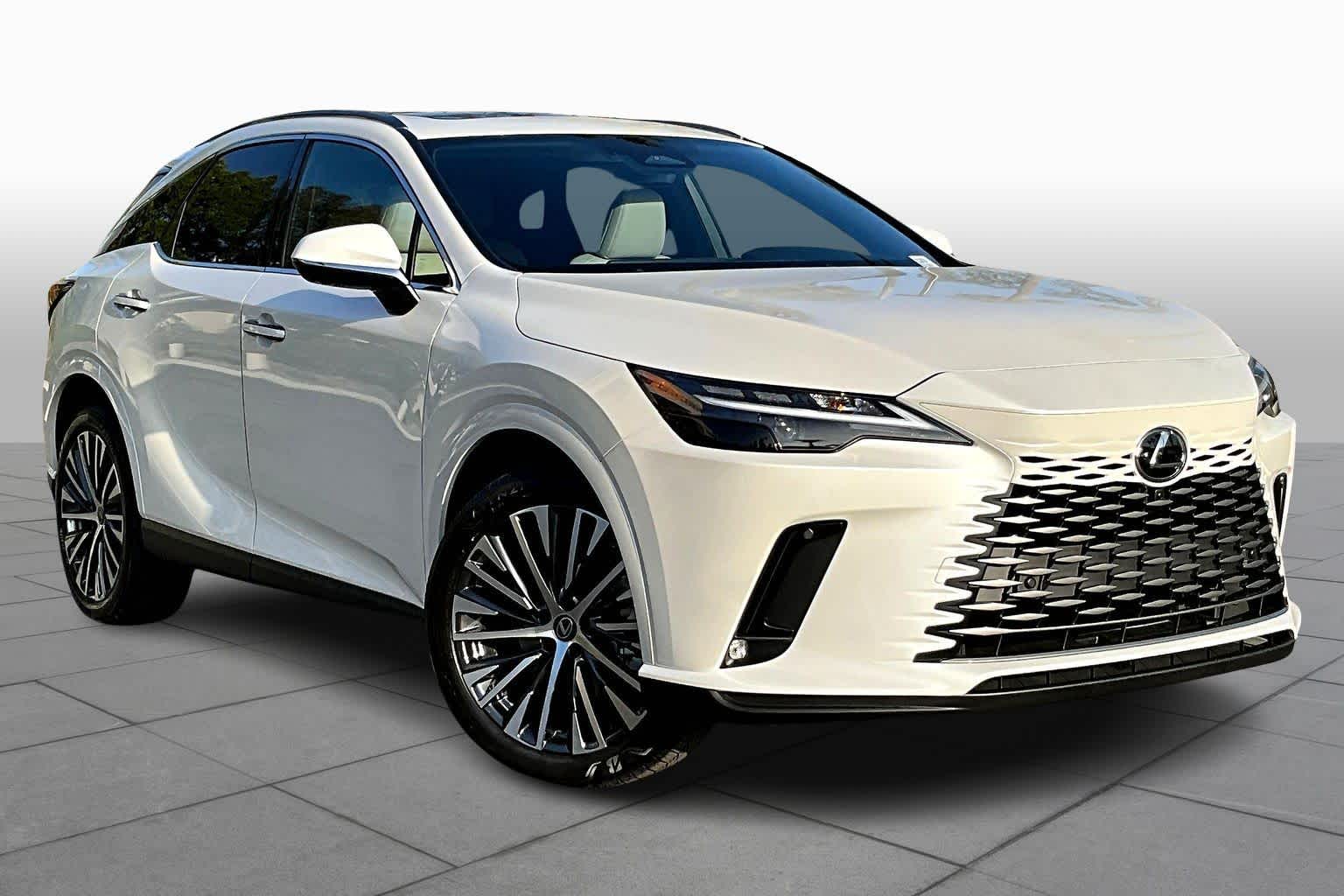 2026 Lexus RX 350 Premium photo 2