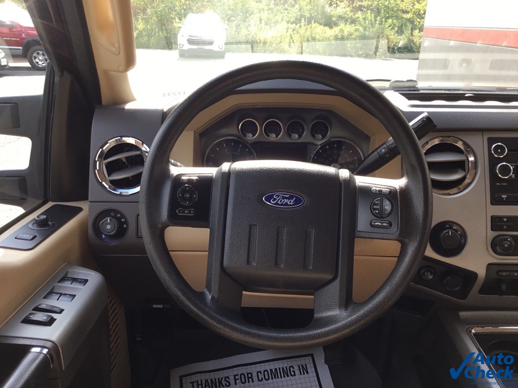 2015 Ford F-350 photo 46
